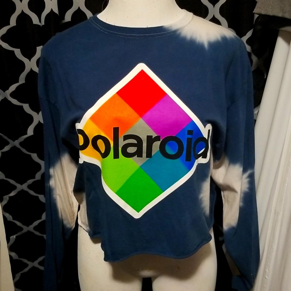 Polaroid crop tie die  shirt